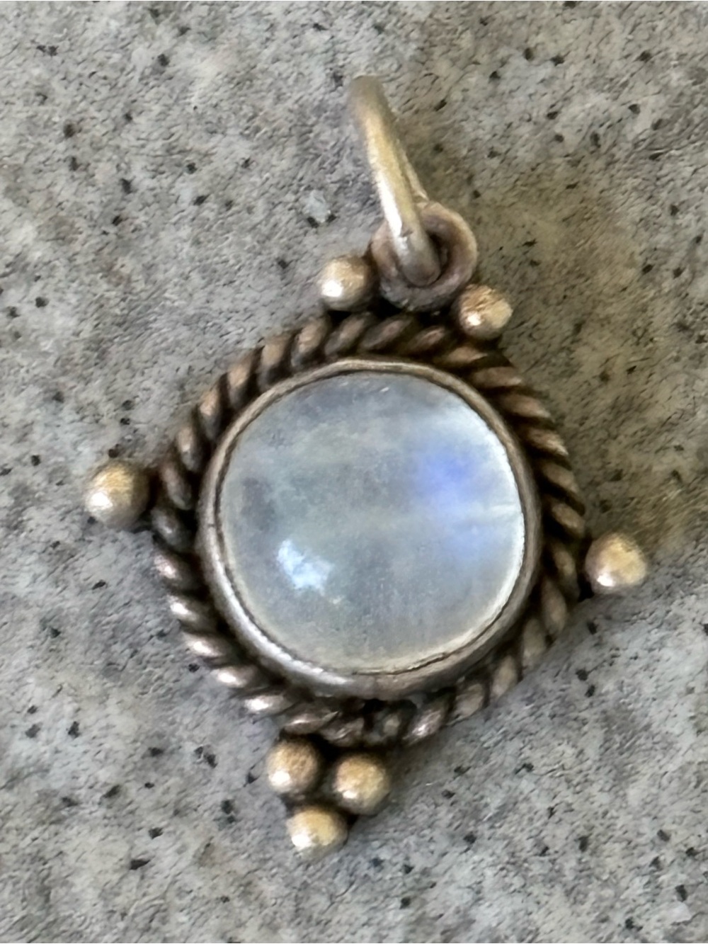 Vintage .925 Sterling Silver Moonstone Round Pendant White-Blue 1990’s